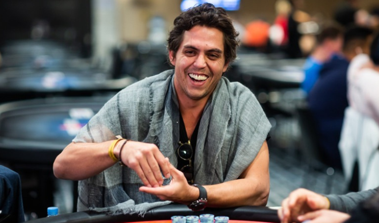 Multi-Tabling no Poker: Thiago mostra o caminho para mais mesas, mais lucro e mais sucesso!